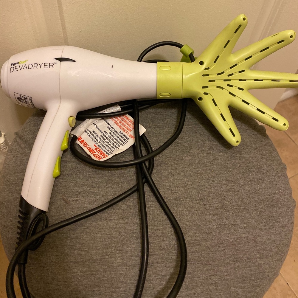 DevaCurl blow dryer & diffuser